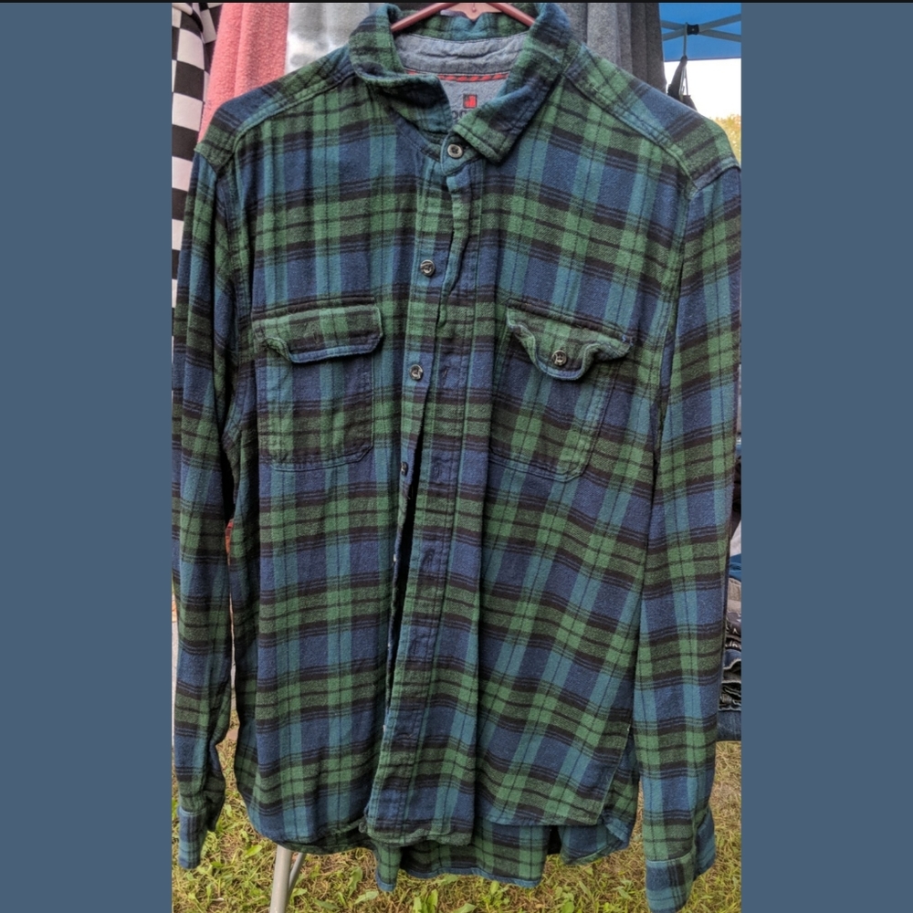 🙅🏼‍♀️❌SOLD🙅🏼‍♀️❌ Oversized flannel